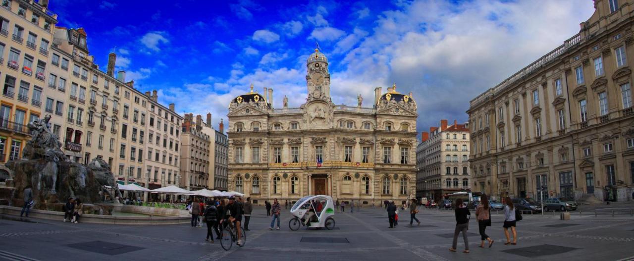 Casa Lyon Appartement Lumineaux ภายนอก รูปภาพ